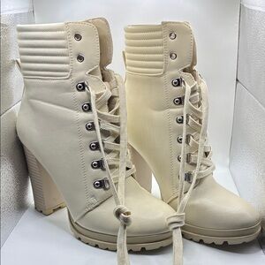 NEW JustFab Off-White Lace-Up Heeled Boots size 8